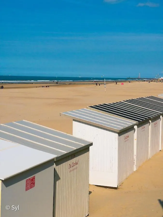 Be At Sea In Ostend All-In Luxury Apartment , Outdoor Pool, Side Seaview 0*,
